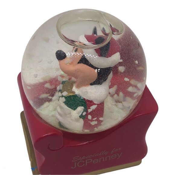 Disney Mickey Mouse Snow Globe 2003 Santa Sleigh JCPenney Exclusive - Picture 8 of 12